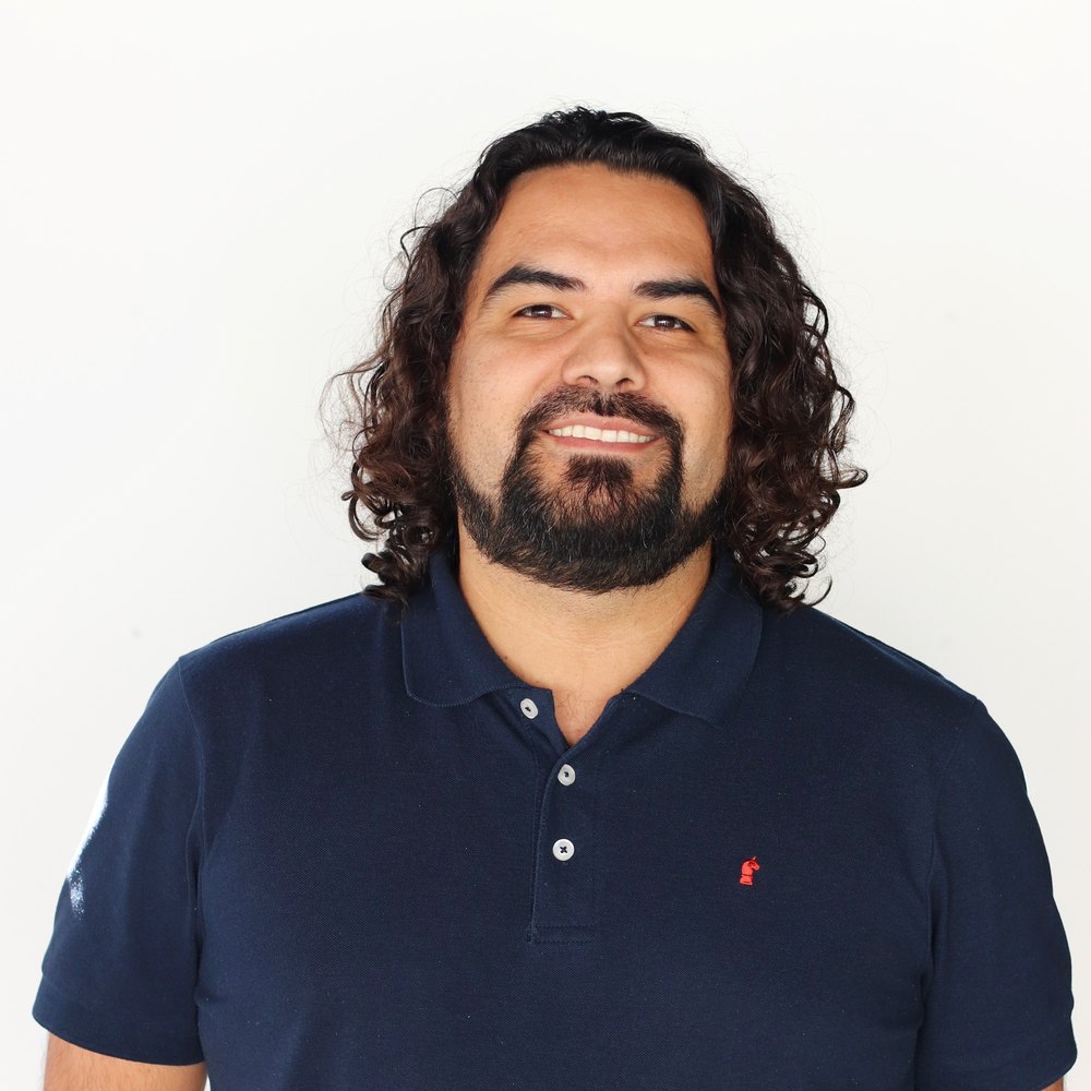 Carlos Flores